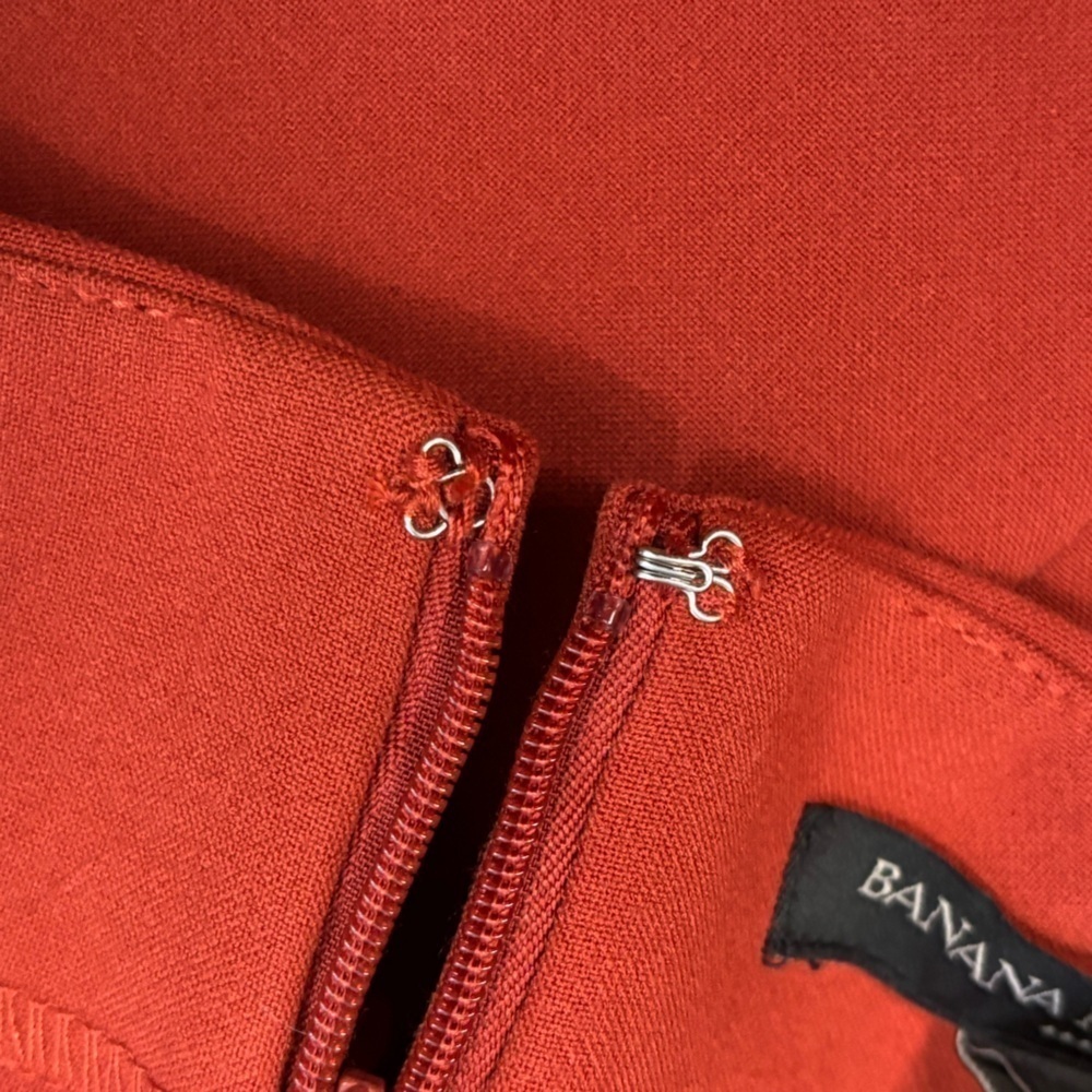 5/$15 | Banana Republic | Pencil Skirt | NWOT - Picture 8 of 10